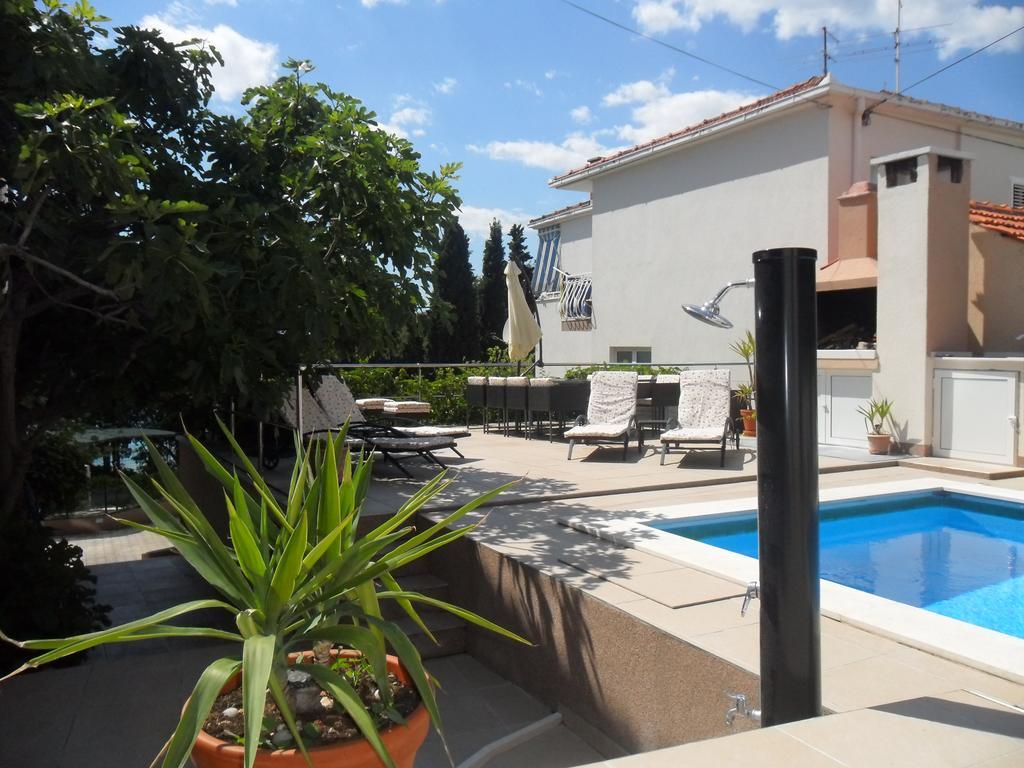 Apartments Villa Natali - Heating Pool Trogir Exterior photo